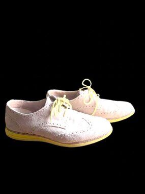 Cole Haan LunarGrand WingTip Oxfords Women’s, 10 Tan Upper/Yellow Laces & soles